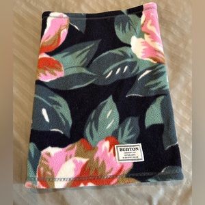 Burton neck warmer